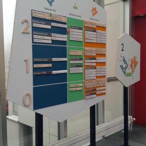 Cette photo carsat-signaletique (4).jpg, a été réduite de 87.53 % le Vendredi 12 Décembre 2025 à 10:12 par Emjysoft Photo Réducteur v6.0 à télécharger sur https://www.emjysoft.com/