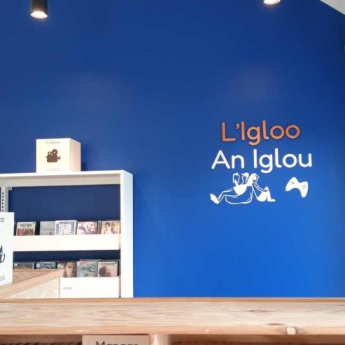 Cette photo helenegerber-signaletique-mediatheque-saintthegonnec (28).jpg, a été réduite de 88.81 % le Vendredi 27 Juin 2025 à 11:06 par Emjysoft Photo Réducteur v6.0 à télécharger sur https://www.emjysoft.com/