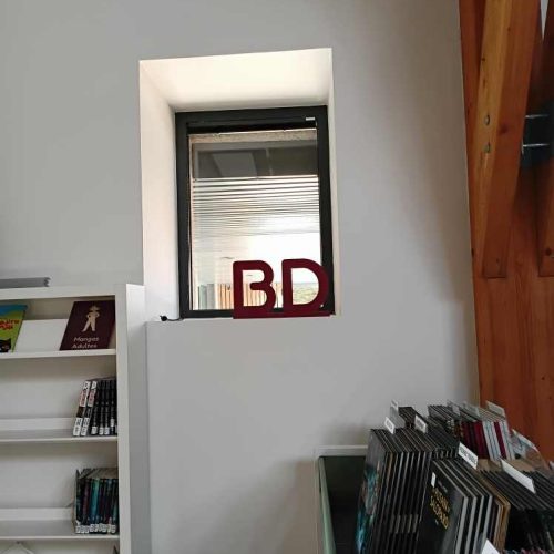 Cette photo guiclan-media-signaletique (24).jpg, a été réduite de 88.46 % le Jeudi 27 Août 2026 à 14:08 par Emjysoft Photo Réducteur v6.0 à télécharger sur https://www.emjysoft.com/