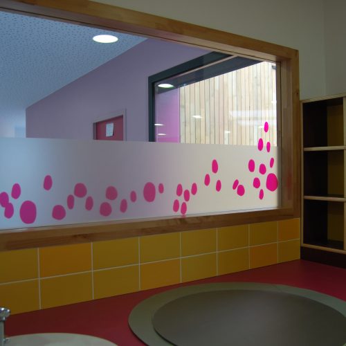 helene-gerber-creche-elven-signaletique-1%artistique-decors (5)-min