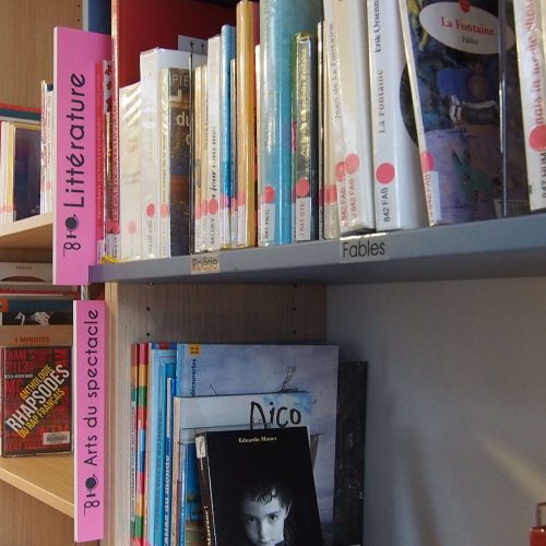 helene-gerber-mediatheque signaletique decors bono (2)