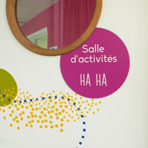 helene-gerber-milizac-maison-enfance-signaletique (15)