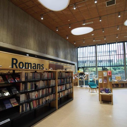 Cette photo lerheu-signaletique (17).JPG, a été réduite de 96.97 % le Vendredi 12 Décembre 2025 à 10:12 par Emjysoft Photo Réducteur v6.0 à télécharger sur https://www.emjysoft.com/