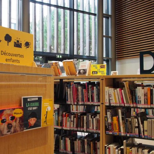 Cette photo lerheu-signaletique (19).JPG, a été réduite de 96.82 % le Vendredi 12 Décembre 2025 à 10:12 par Emjysoft Photo Réducteur v6.0 à télécharger sur https://www.emjysoft.com/