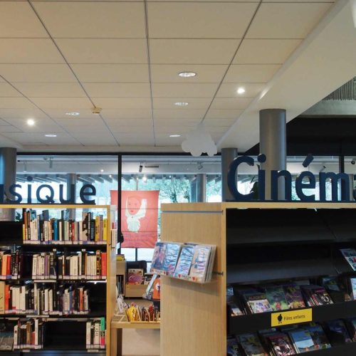 Cette photo lerheu-signaletique (23).JPG, a été réduite de 98.08 % le Vendredi 12 Décembre 2025 à 10:12 par Emjysoft Photo Réducteur v6.0 à télécharger sur https://www.emjysoft.com/